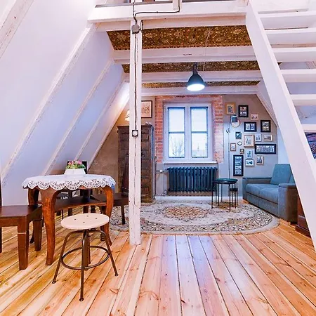 Apartament Ogarna *