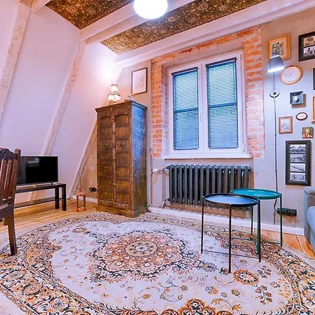 Apartament Ogarna *